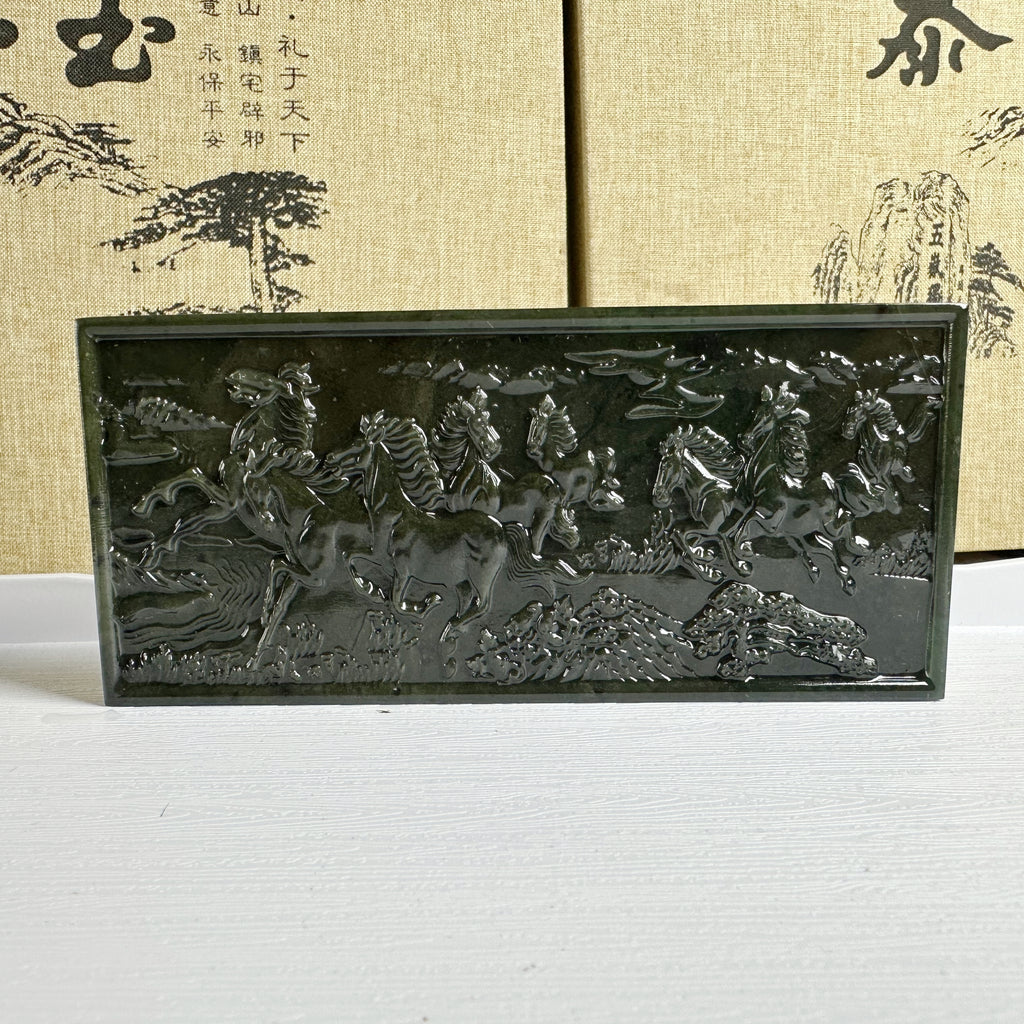 泰山碧玉·八骏图看盘