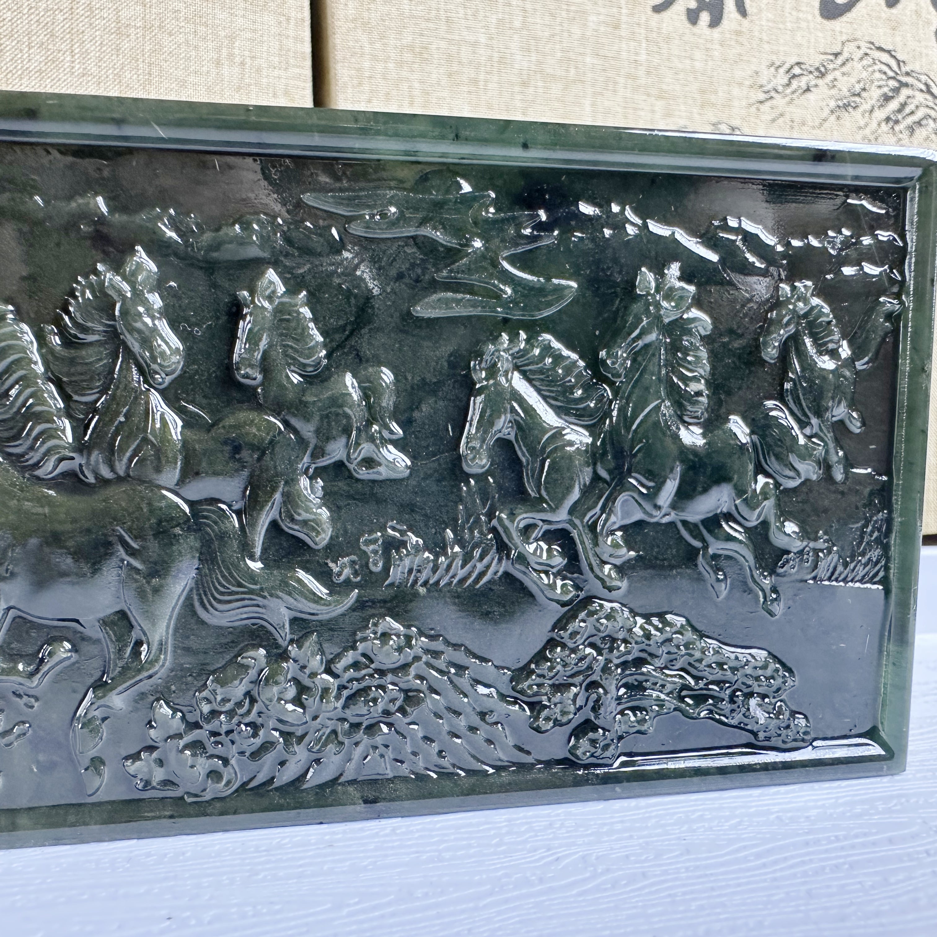 泰山碧玉·八骏图看盘