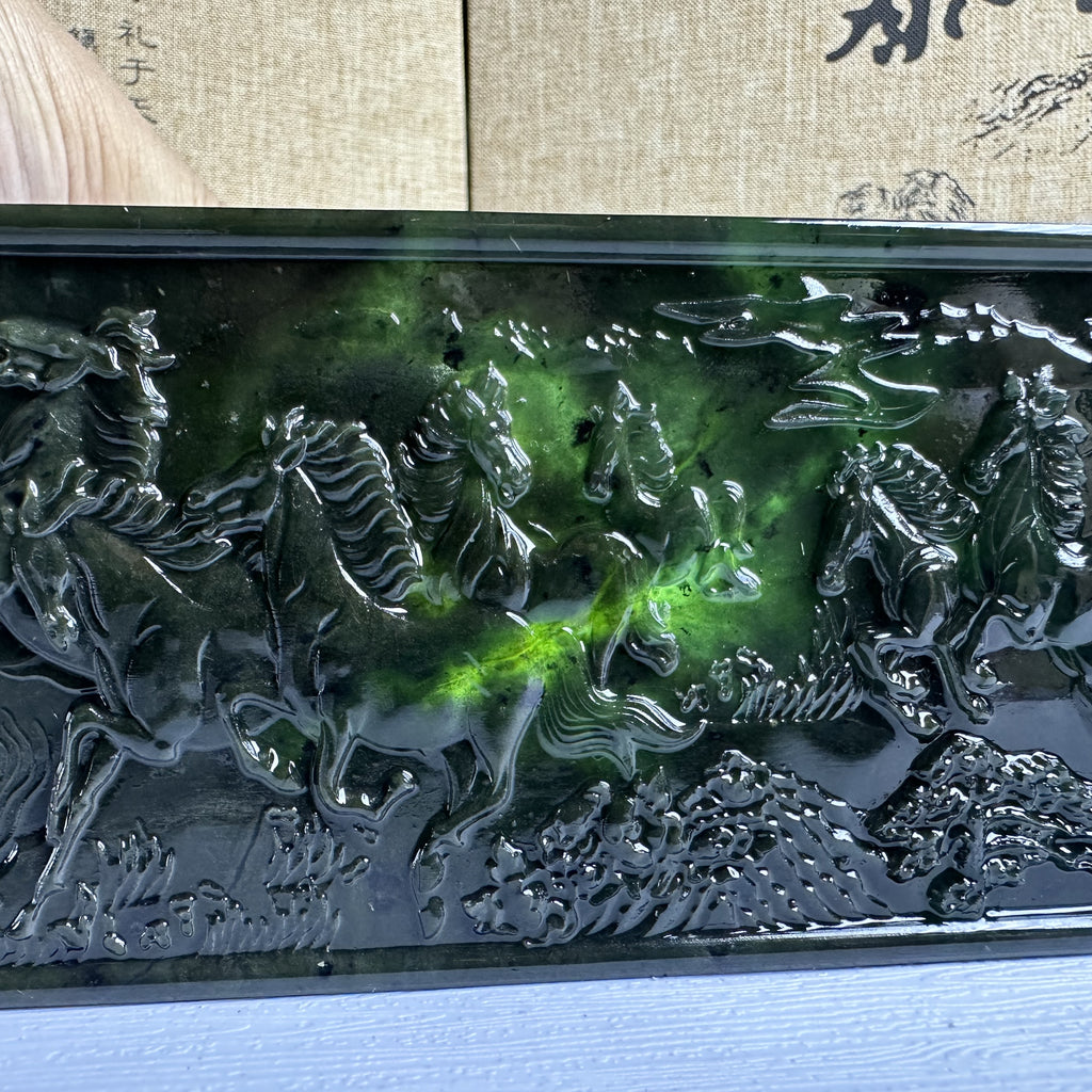 泰山碧玉·八骏图看盘