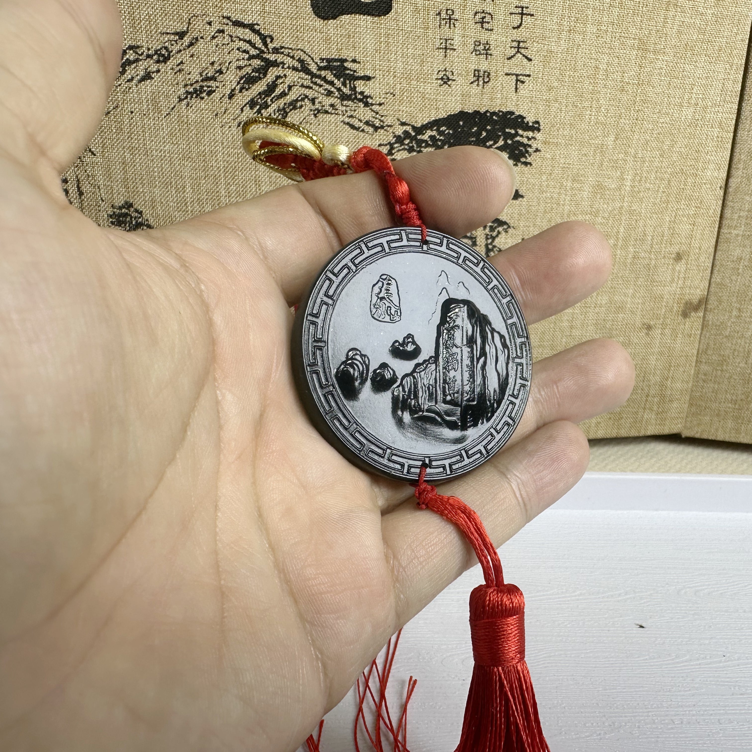 泰山碧玉·出入平安车饰