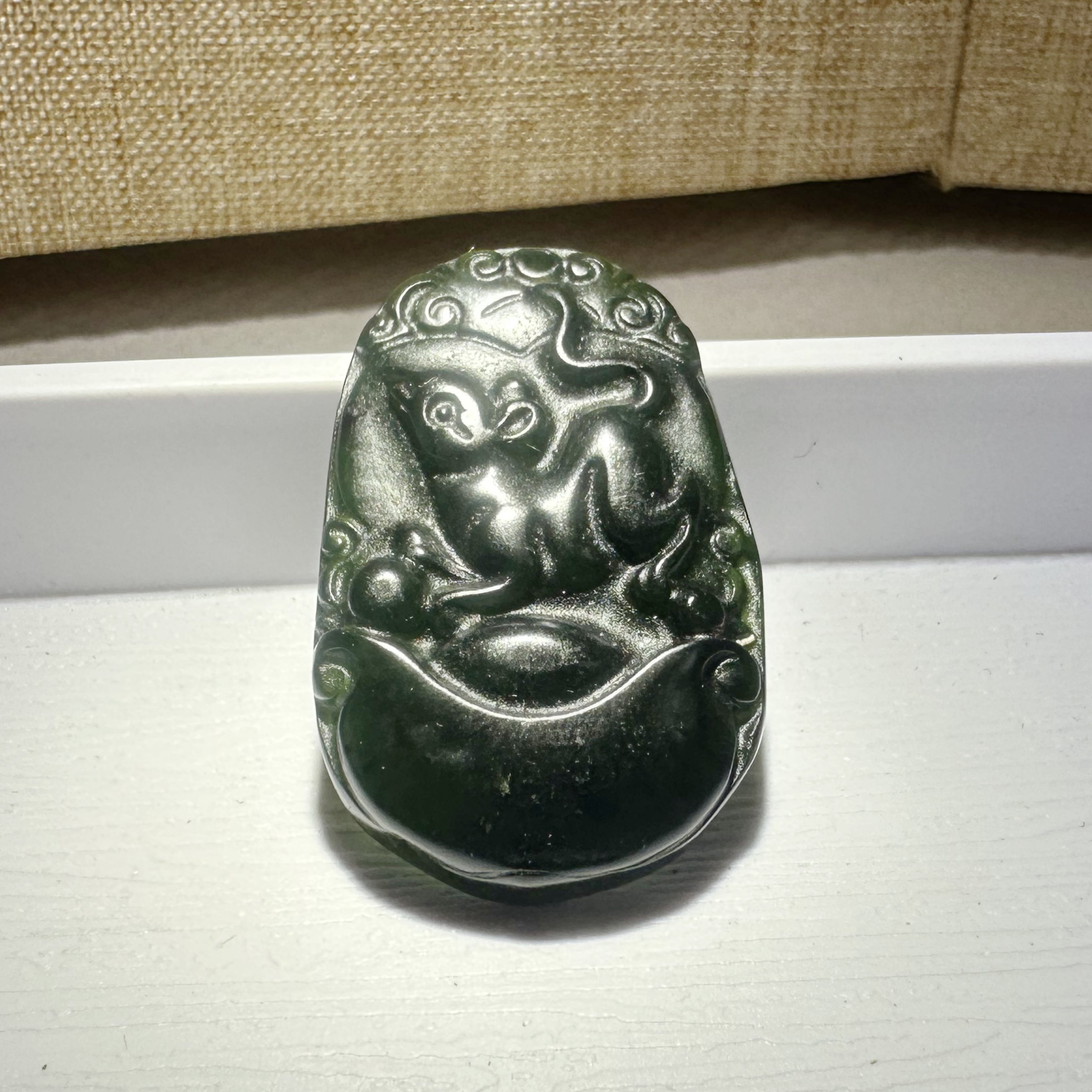 泰山碧玉·生肖牌